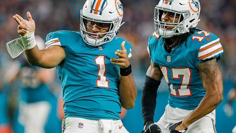 tua tagovailoa, miami dolphins