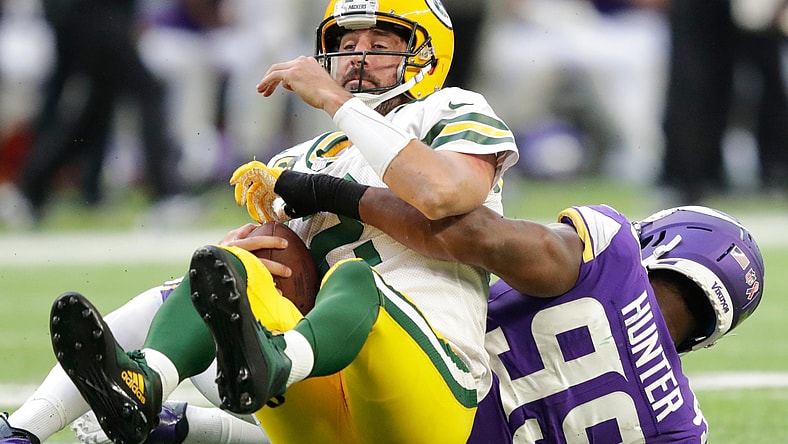 Aaron-Rodgers-Green-Bay-Packers