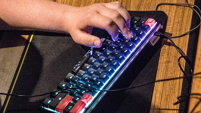 Noah Roark brought his own keyboard to play Fortnite during the area's first esports tournament at Chillicothe Middle School on June 11, 2019.    I prefer mechanical switches to membrane switches,    said Roark. 

Esportsesports L0a4002

Noah Roark brought his own keyboard to play Fortnite during the area's first esports tournament at Chillicothe Middle School on June 11, 2019. I prefer mechanical switches to membrane switches, said Roark.