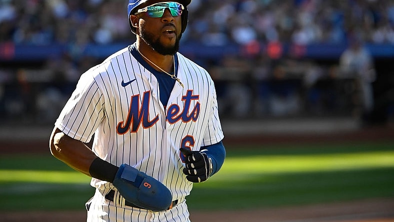 Sep 1, 2022; New York City, New York, USA; New York Mets right fielder Starling Marte (6) during the first inning against the Los Angeles Dodgers at Citi Field. Mandatory Credit: Gregory Fisher-USA TODAY Sports