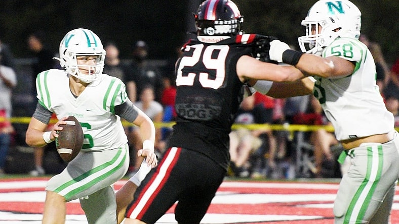 Many vs. Isidore Newman and Arch Manning (16) Friday evening September 23, 2022, at Many High School.

Dsc 7345