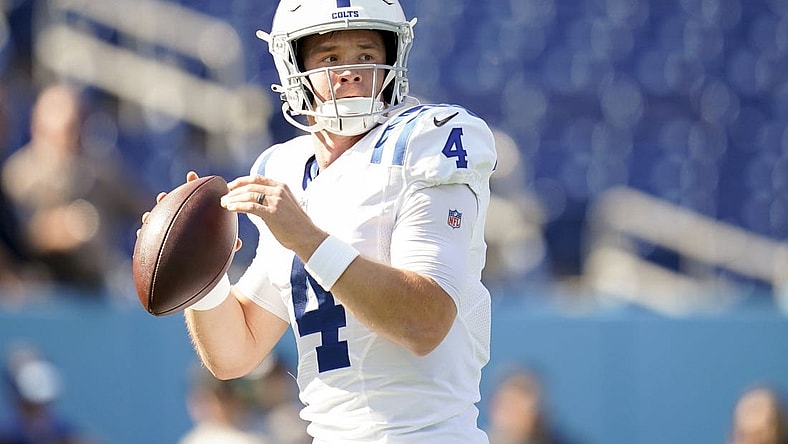 Oct 23, 2022; Nashville, Tennessee, USA; Indianapolis Colts quarterback Sam Ehlinger (4) warms up as the team gets ready to face the Tennessee Titans at Nissan Stadium Sunday, Oct. 23, 2022, in Nashville, Tenn.   Mandatory Credit: George Walker IV-USA TODAY Sports