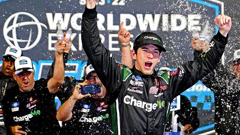 NASCAR: Truck Series Worldwide Express 250