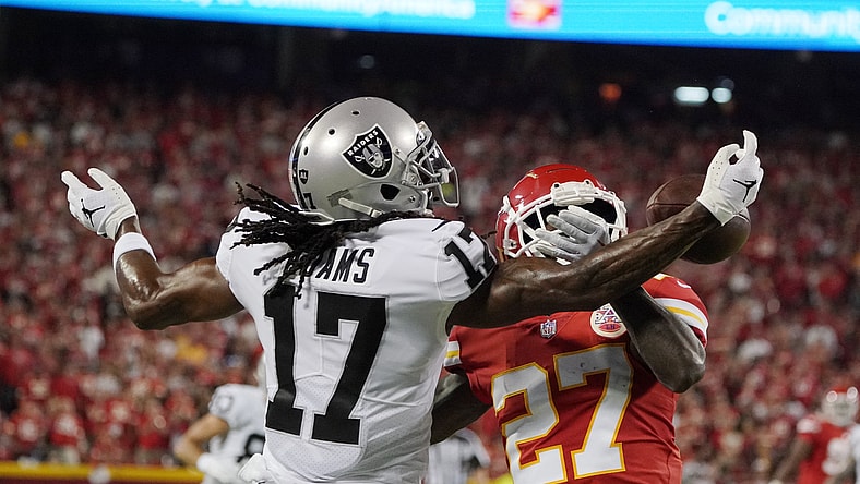 NFL: Las Vegas Raiders at Kansas City Chiefs