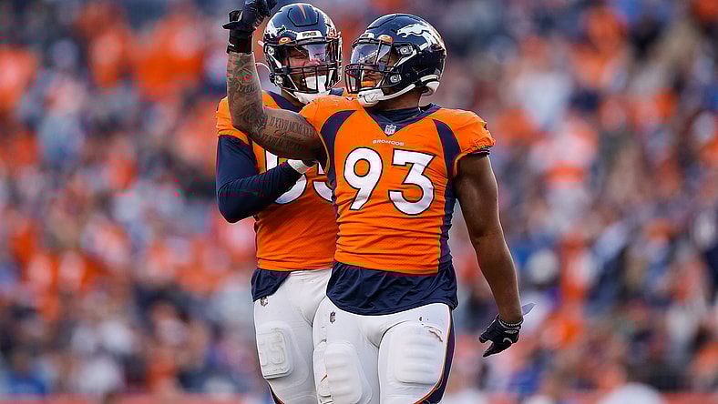 denver broncos trade dre'mont jones to the minnesota vikings