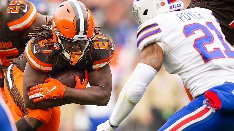 kareem hunt trade, buffalo bills