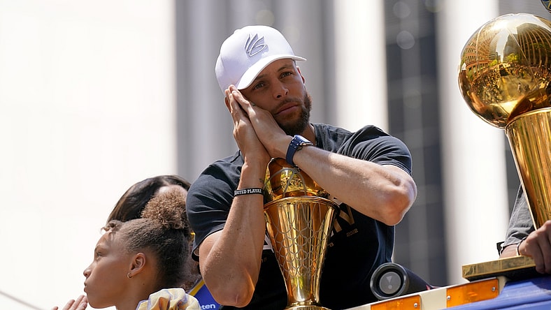 Golden-State-Warriors-Stephen-Curry