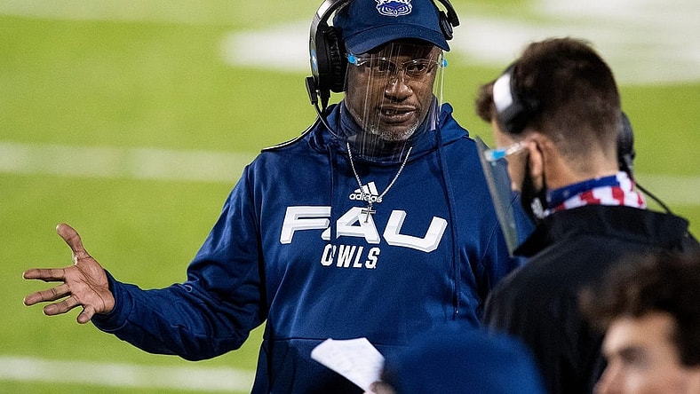 Florida Atlantic coach Willie Taggart coaches against Memphis in the Montgomery Bowl held at Cramton Bowl in Montgomery, Ala., on Wednesday December 23, 2020.

Mgm44