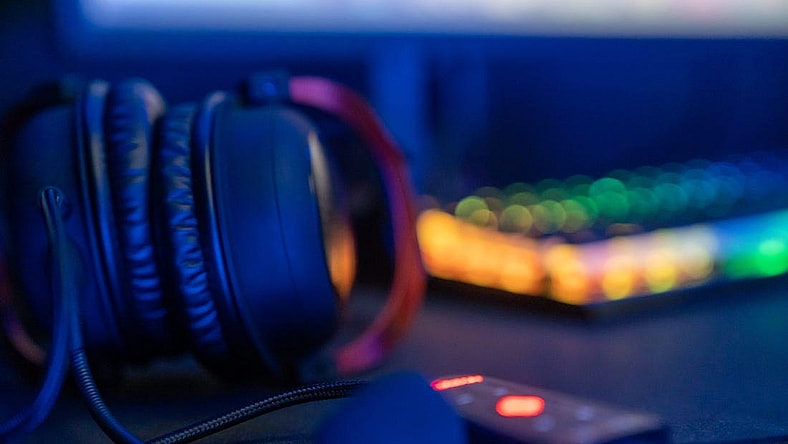 TAP Esports Center in Edison has been bringing gamers together since it opened with COVID safety, snacks and the latest games and consoles.

Tap Esports 5 5 21 15