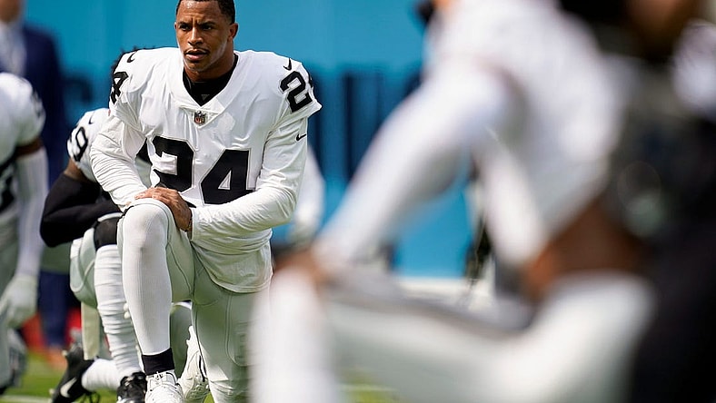 Las Vegas Raiders safety Johnathan Abram (24) warms up before facing the Tennessee Titans at Nissan Stadium Sunday, Sept. 25, 2022, in Nashville, Tenn.

Nfl Las Vegas Raiders At Tennessee Titans