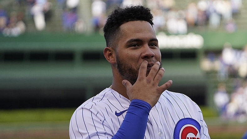 Oct 2, 2022; Chicago, Illinois, USA; Chicago Cubs catcher Willson Contreras (40) says goodbye to the fans after the game against the Cincinnati Reds at Wrigley Field. Mandatory Credit: David Banks-USA TODAY Sports