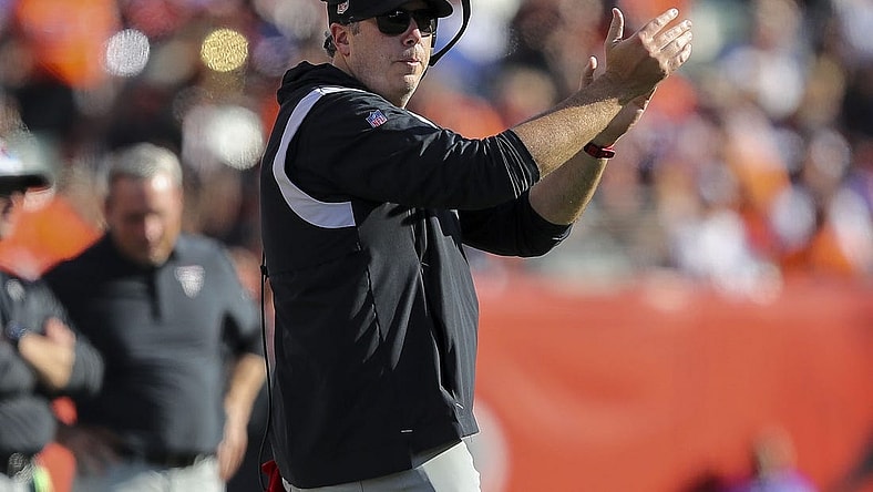Oct 23, 2022; Cincinnati, Ohio, USA; Atlanta Falcons head coach Arthur Smith calls a time out in the second half against the Cincinnati Bengals at Paycor Stadium. Mandatory Credit: Katie Stratman-USA TODAY Sports