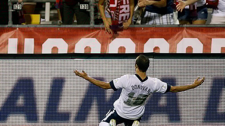 Landon Donovan (10) of the United States celebrates after scoring on Jos     de Jes    s Corona (1) of Mexico        s Men National Team (not in picture) to put United States up 2-0 in the 2nd half during the 2014 FIFA World Cup Qualifying match at Columbus Crew Stadium in Columbus, Ohio on September  10, 2013.

Usavsmex Kr 19

Syndication The Columbus Dispatch