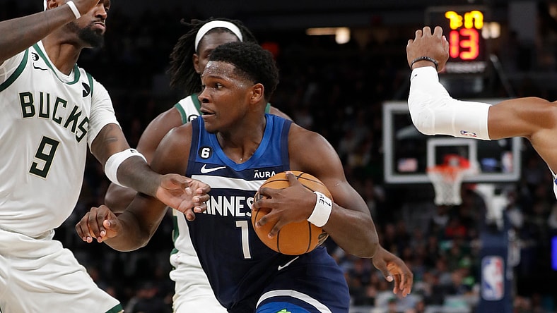 NBA: Milwaukee Bucks at Minnesota Timberwolves