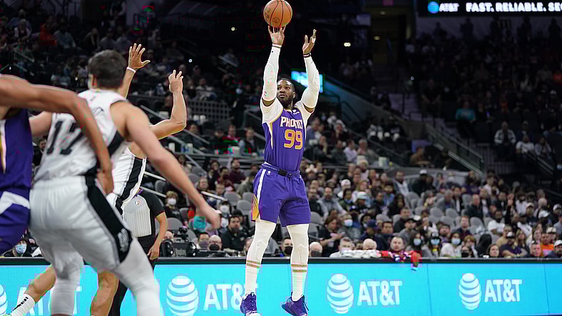 NBA: Phoenix Suns at San Antonio Spurs