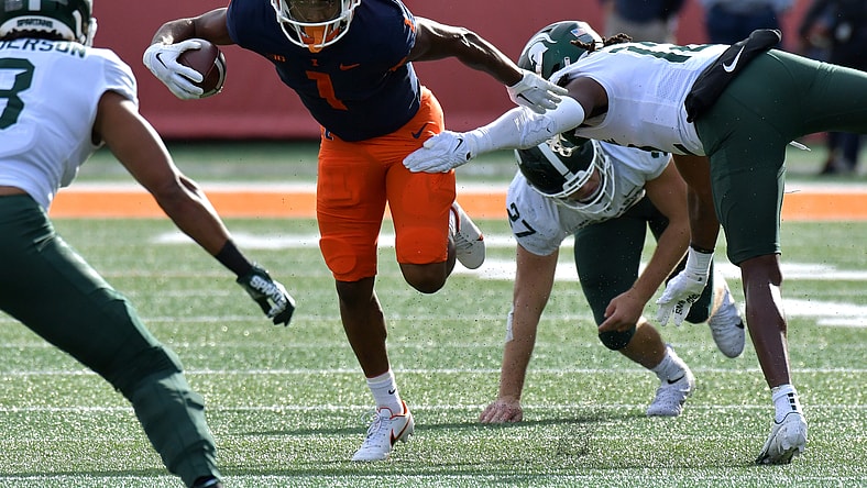 NCAA Football: Michigan State at Illinois