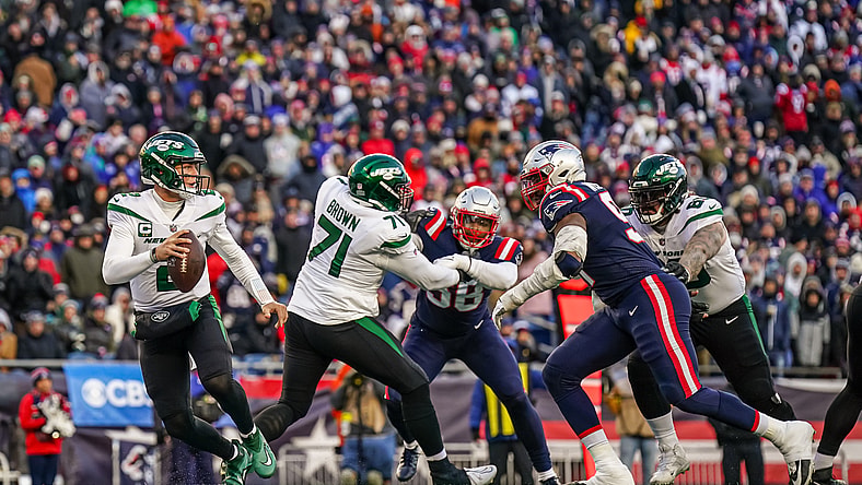 NFL: New York Jets at New England Patriots