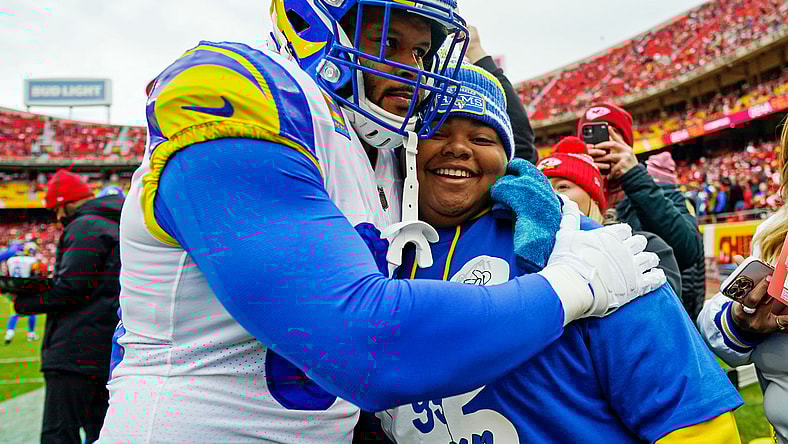 Los Angeles Rams Aaron Donald injury