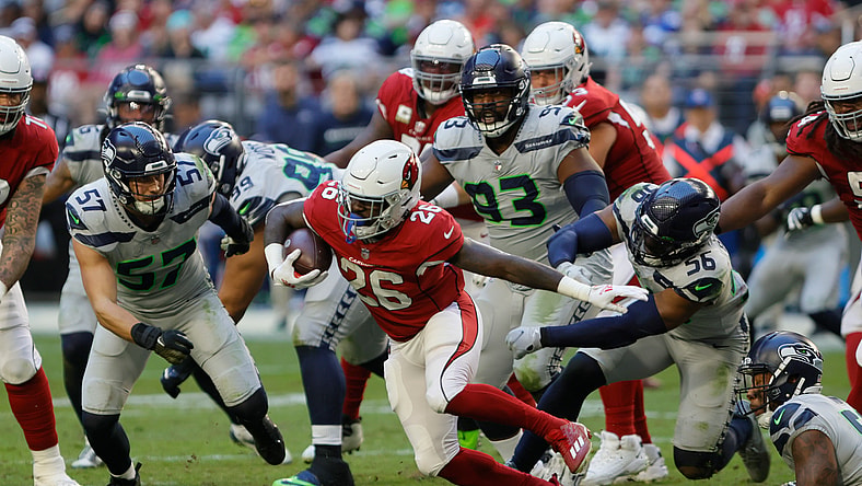 arizona cardinals release eno benjamin