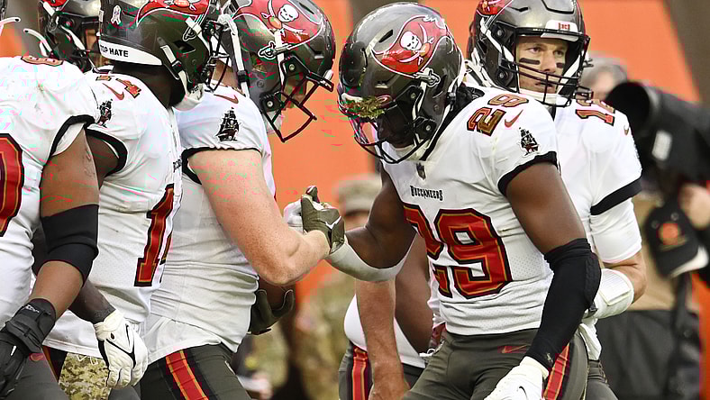 nfl rookies week 12: rachaad white