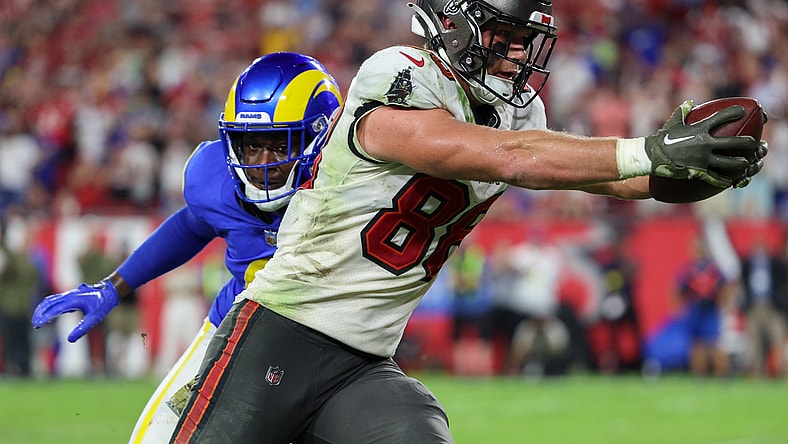 nfl rookies week 9: cade otton