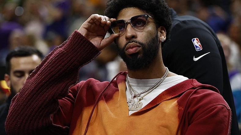 Mar 31, 2022; Salt Lake City, Utah, USA; Los Angeles Lakers forward Anthony Davis (3) sits on the bench during their game against the Utah Jazz at Vivint Arena. Mandatory Credit: Jeffrey Swinger-USA TODAY Sports