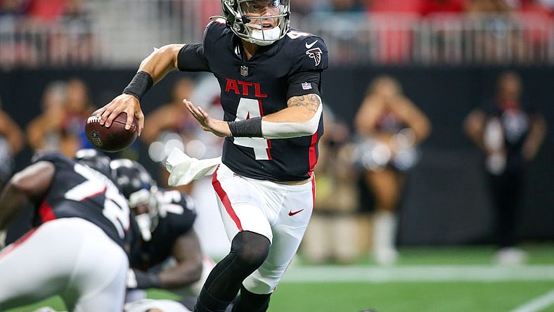 Aug 27, 2022; Atlanta, Georgia, USA; Atlanta Falcons quarterback Desmond Ridder (4) throws a pass against the Jacksonville Jaguars in the first half at Mercedes-Benz Stadium. Mandatory Credit: Brett Davis-USA TODAY Sports