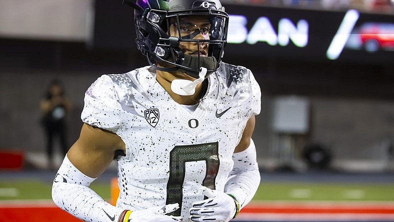 Oct 8, 2022; Tucson, Arizona, USA; Oregon Ducks defensive back Christian Gonzalez (0) against the Arizona Wildcats at Arizona Stadium. Mandatory Credit: Mark J. Rebilas-USA TODAY Sports