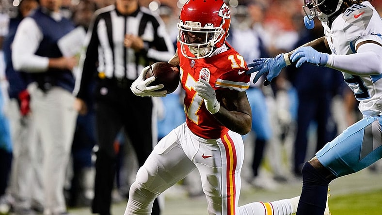 Nov 6, 2022; Kansas City, Missouri, USA; Kansas City Chiefs wide receiver Mecole Hardman (17) races past Tennessee Titans cornerback Terrance Mitchell (39) during the second quarter  at GEHA Field at Arrowhead Stadium. Mandatory Credit: George Walker IV / Tennessean.com