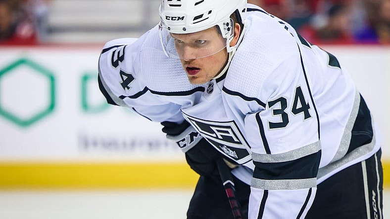Nov 14, 2022; Calgary, Alberta, CAN; Los Angeles Kings right wing Arthur Kaliyev (34) during the face off against the Calgary Flames during the first period at Scotiabank Saddledome. Mandatory Credit: Sergei Belski-USA TODAY Sports