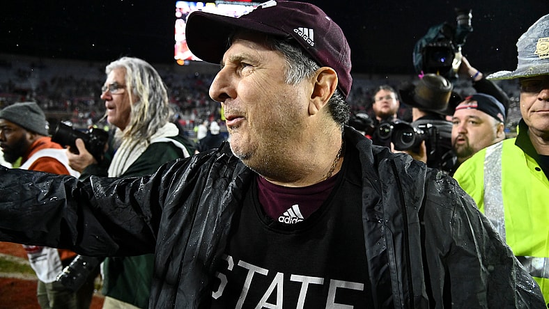 NCAA Football: Mississippi State at Mississippi