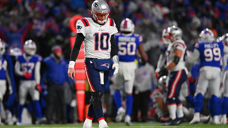 NFL: AFC Wild Card Playoffs-New England Patriots at Buffalo Bills