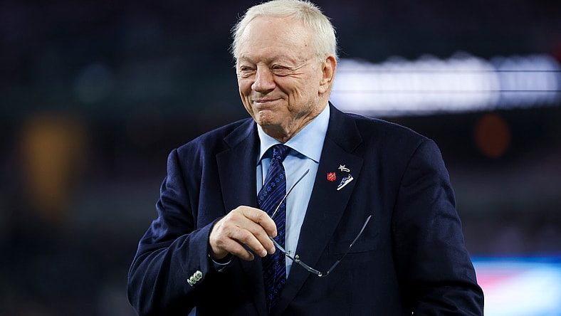 NFL: Indianapolis Colts at Dallas Cowboys