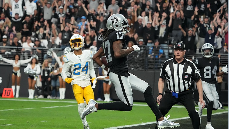 NFL: Los Angeles Chargers at Las Vegas Raiders