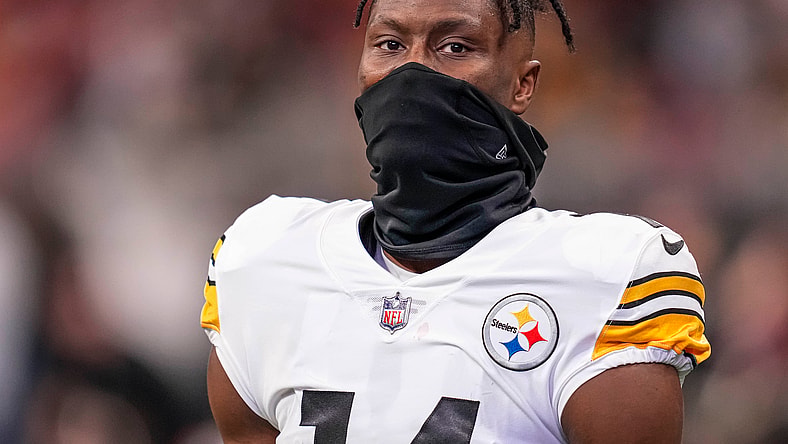 NFL: Pittsburgh Steelers at Atlanta Falcons