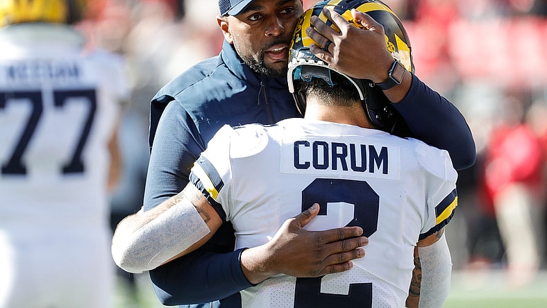 Michigan running back Blake Corum