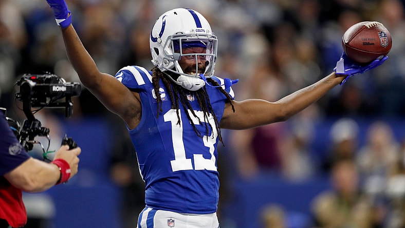 Dallas Cowboys sign T.Y. Hilton