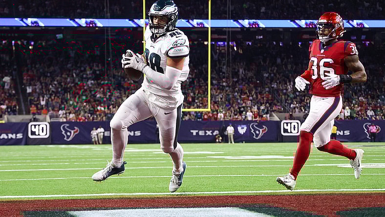 nfl injury report: dallas goedert