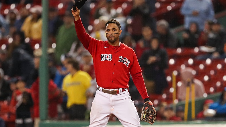 san diego padres sign xander bogaerts