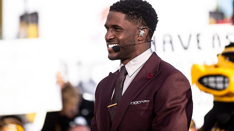 Reggie Bush speaks during the Fox Sports Big Noon Kickoff football pregame show before Iowa hosts Michigan, Saturday, Oct. 1, 2022, in Iowa City, Iowa.

221001 Big Noon 022 Jpg