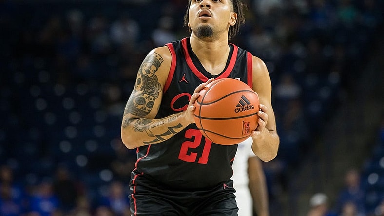 Dec 28, 2022; Tulsa, Oklahoma, USA;  Houston Cougars guard Emanuel Sharp (21) during the second half against the Tulsa Golden Hurricane at Reynolds Center. Mandatory Credit: Brett Rojo-USA TODAY Sports