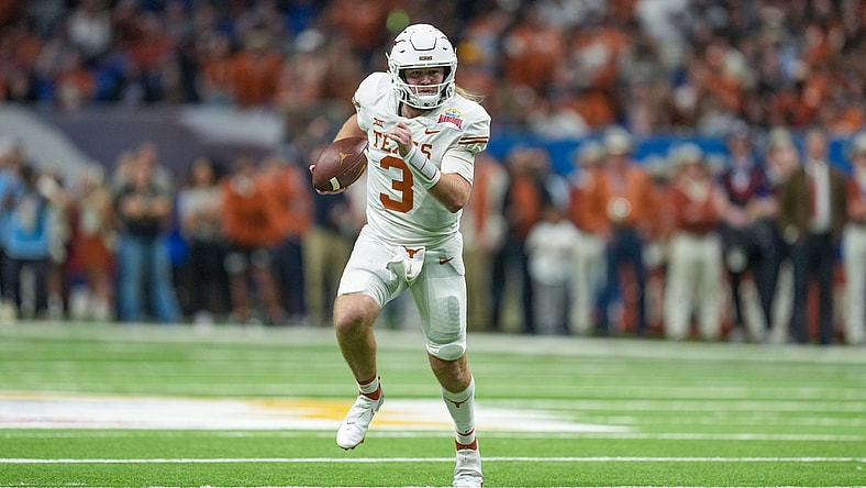 NCAA Football: Alamo Bowl-Texas at Washington