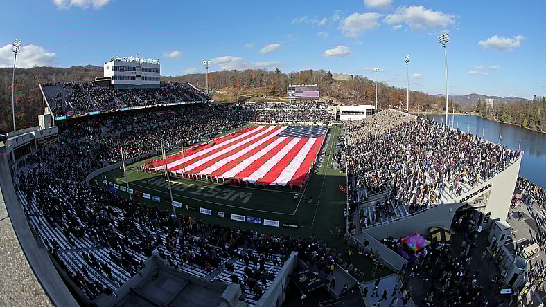 NCAA Football: Connecticut at Army
