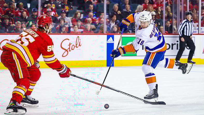 NHL: New York Islanders at Calgary Flames