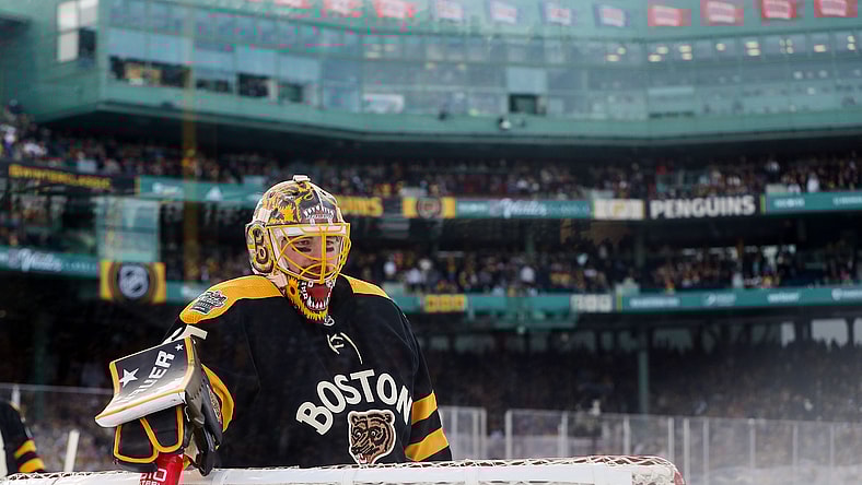 NHL: Winter Classic-Pittsburgh Penguins at Boston Bruins