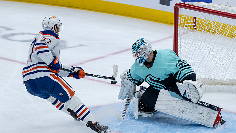 connor mcdavid tracker