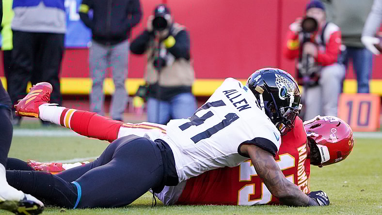 nfl divisional playoffs: jacksonville jaguars at kansas city chiefs