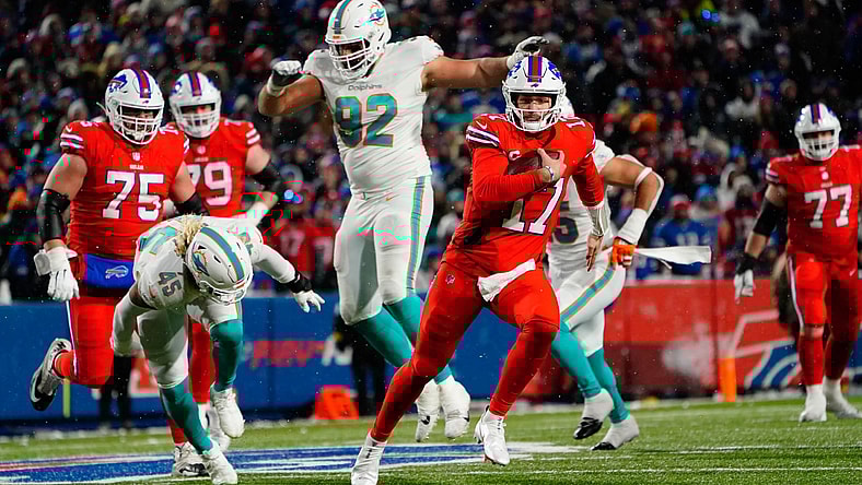 NFL: Miami Dolphins at Buffalo Bills