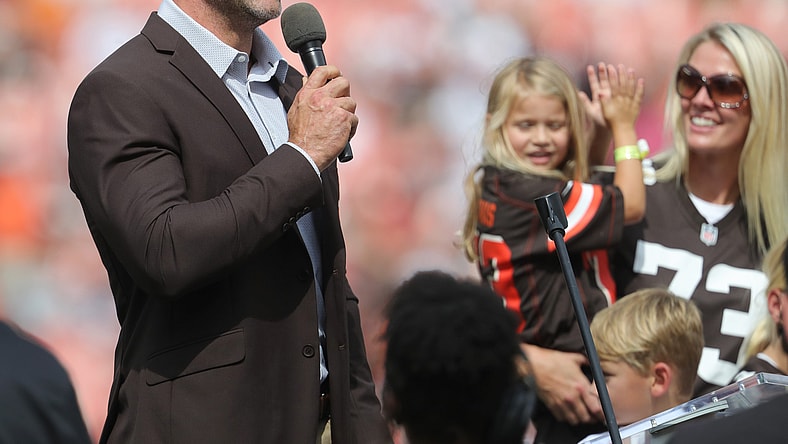 pro football hall of fame: joe thomas