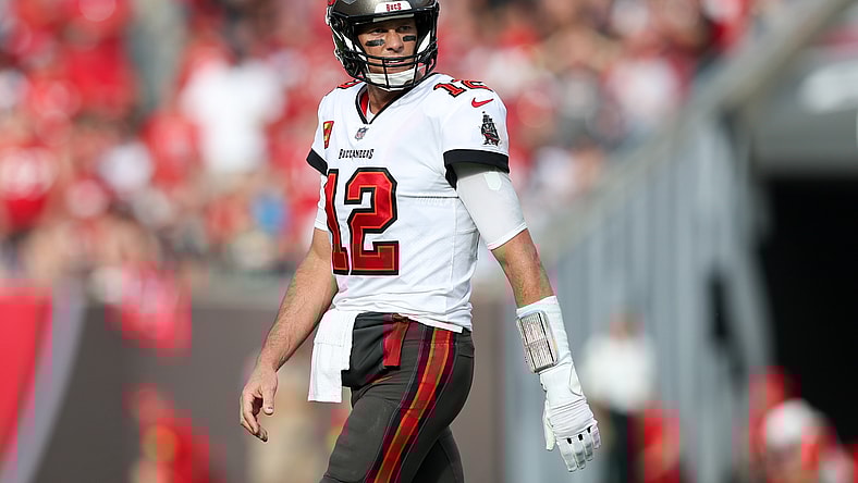 tampa bay buccaneers qb tom brady